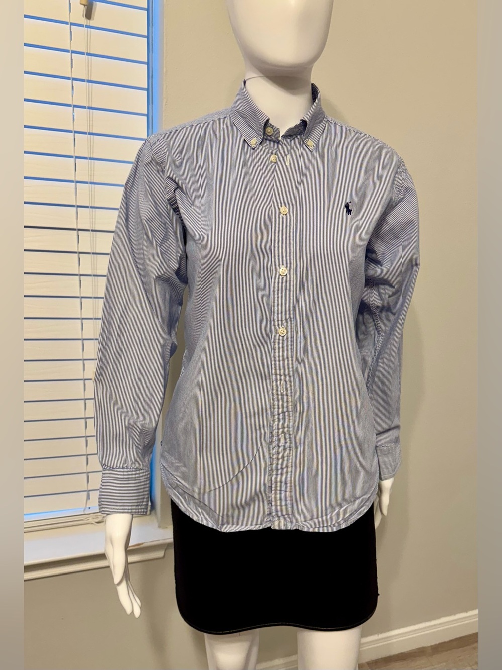 Ralph Lauren striped cotton shirt with a relaxed fit and signature logo. Based - Picture 3 of 16